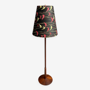 Lampadaire danois en teck avec abat-jour noir et rouge, jaune années 1960