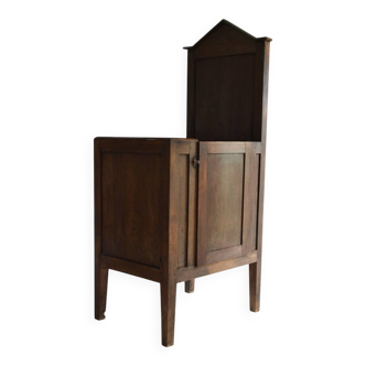 Religious cathedra in oak