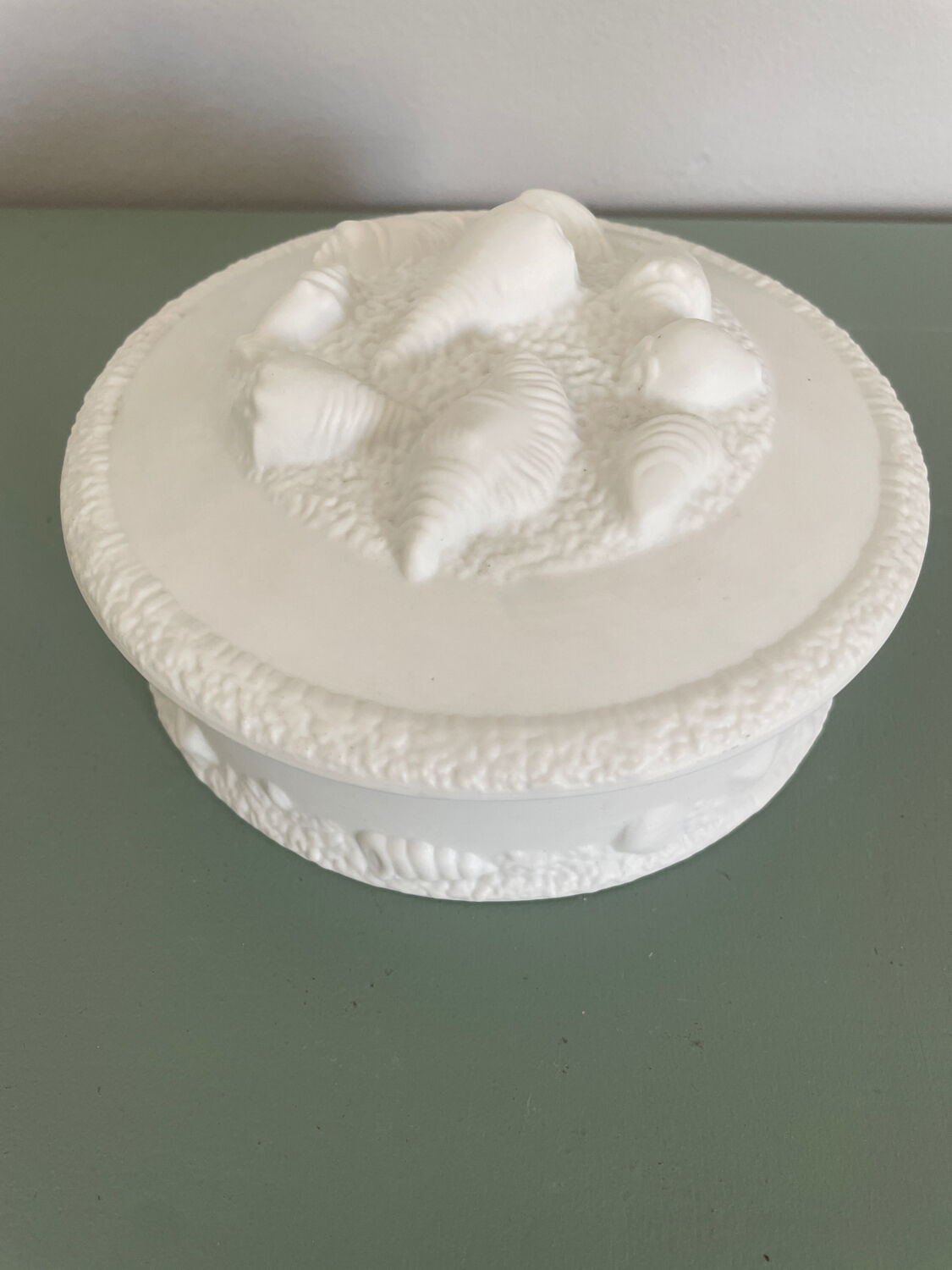 Antique Limoges porcelain box