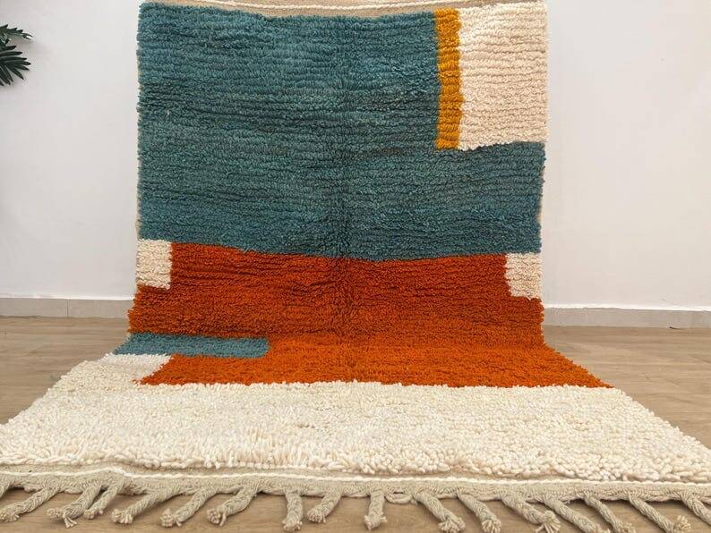 Wool rug for your space, size 200 x 300 cm