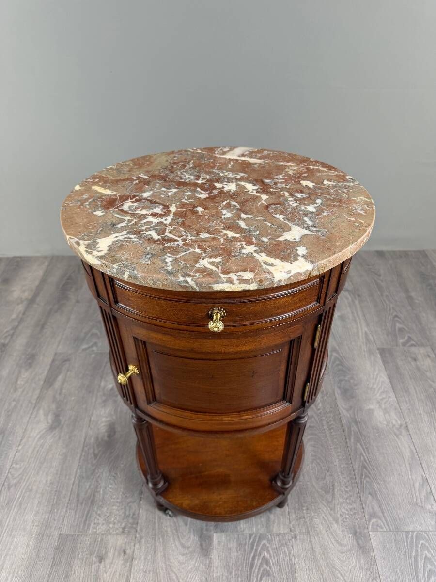 Half-moon side table in mahogany and marble, Louis XVI style, 19th century.