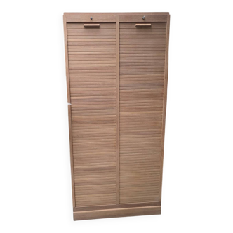 Double filing cabinet with sliding curtains