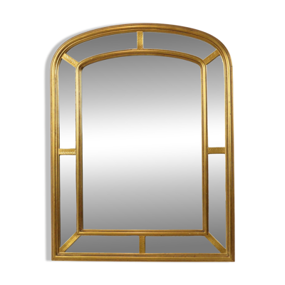 Miroir en arc doré Hollywood Regency par Deknudt, 80 cm
