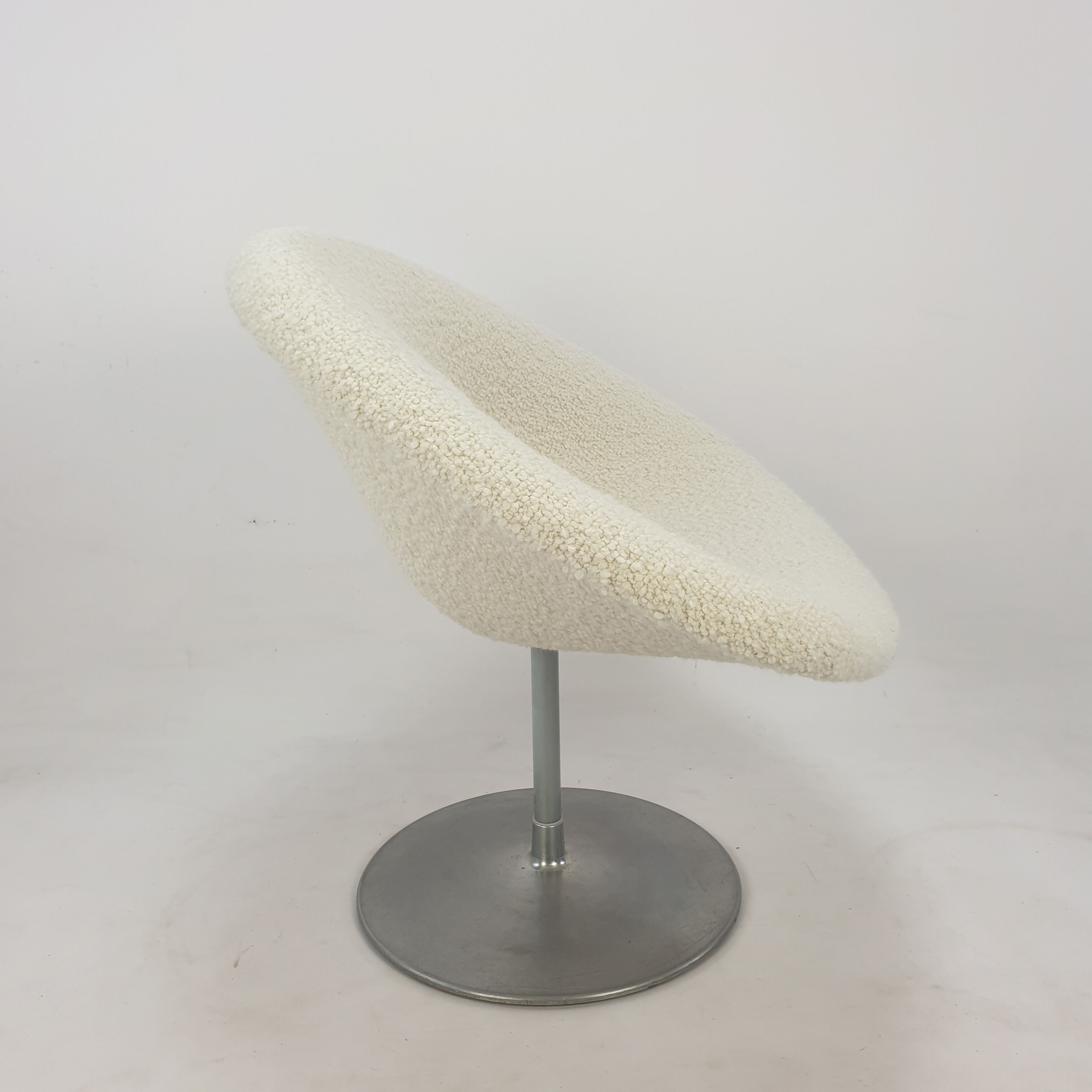 Little Globe Armchair by Pierre Paulin for Artifort, 1980s