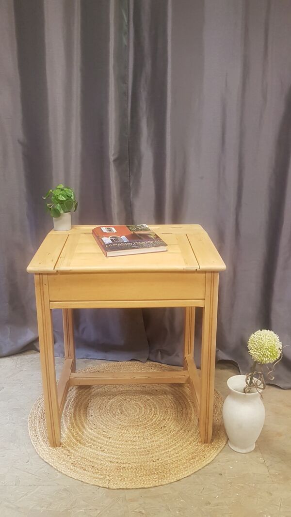 Pupitre d'écolier années 80 en hêtre