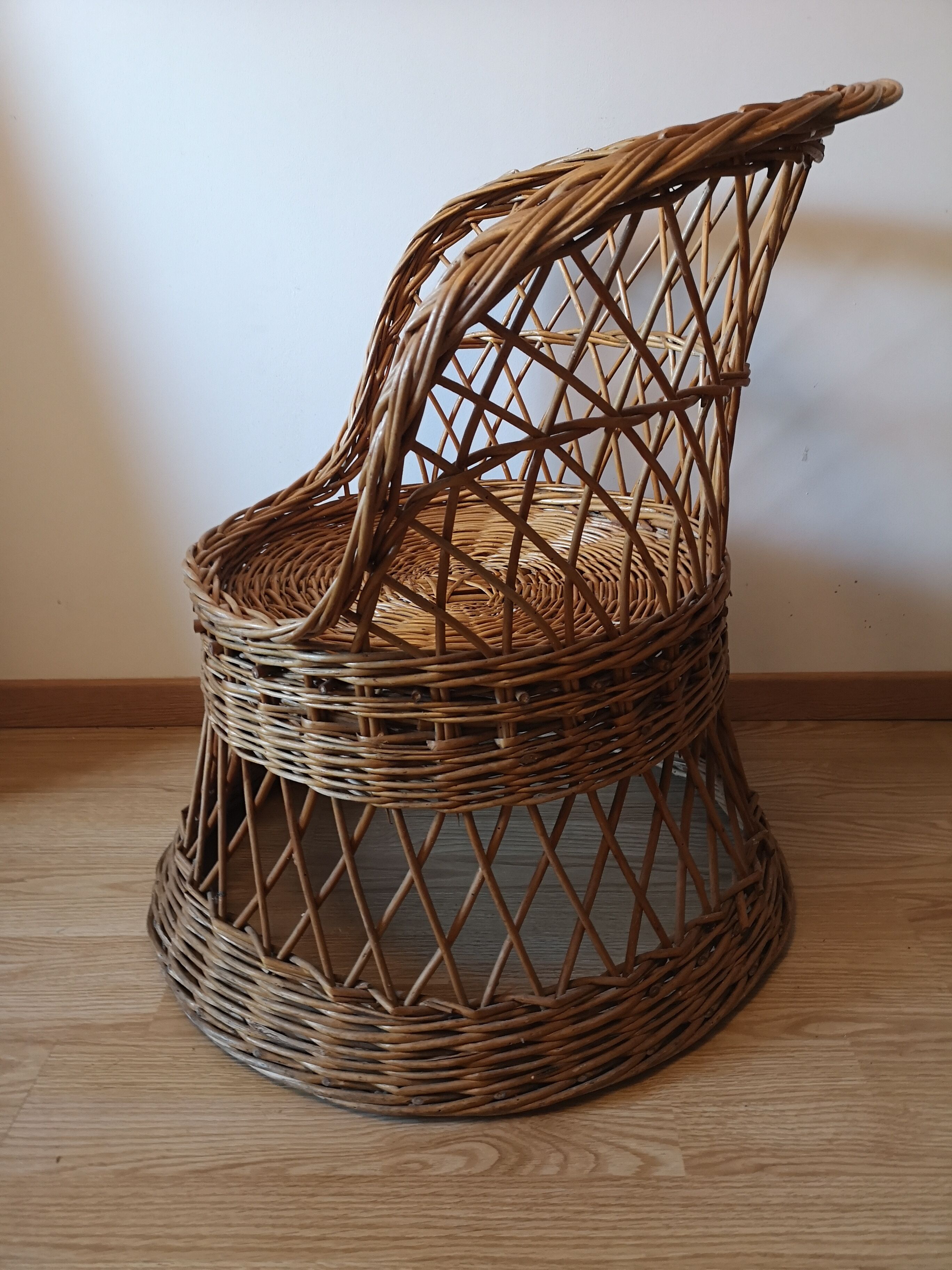 Vintage wicker chair