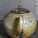 Théière de potier en grès émaillé vintage