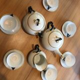 Service to tea by Richard Ginore