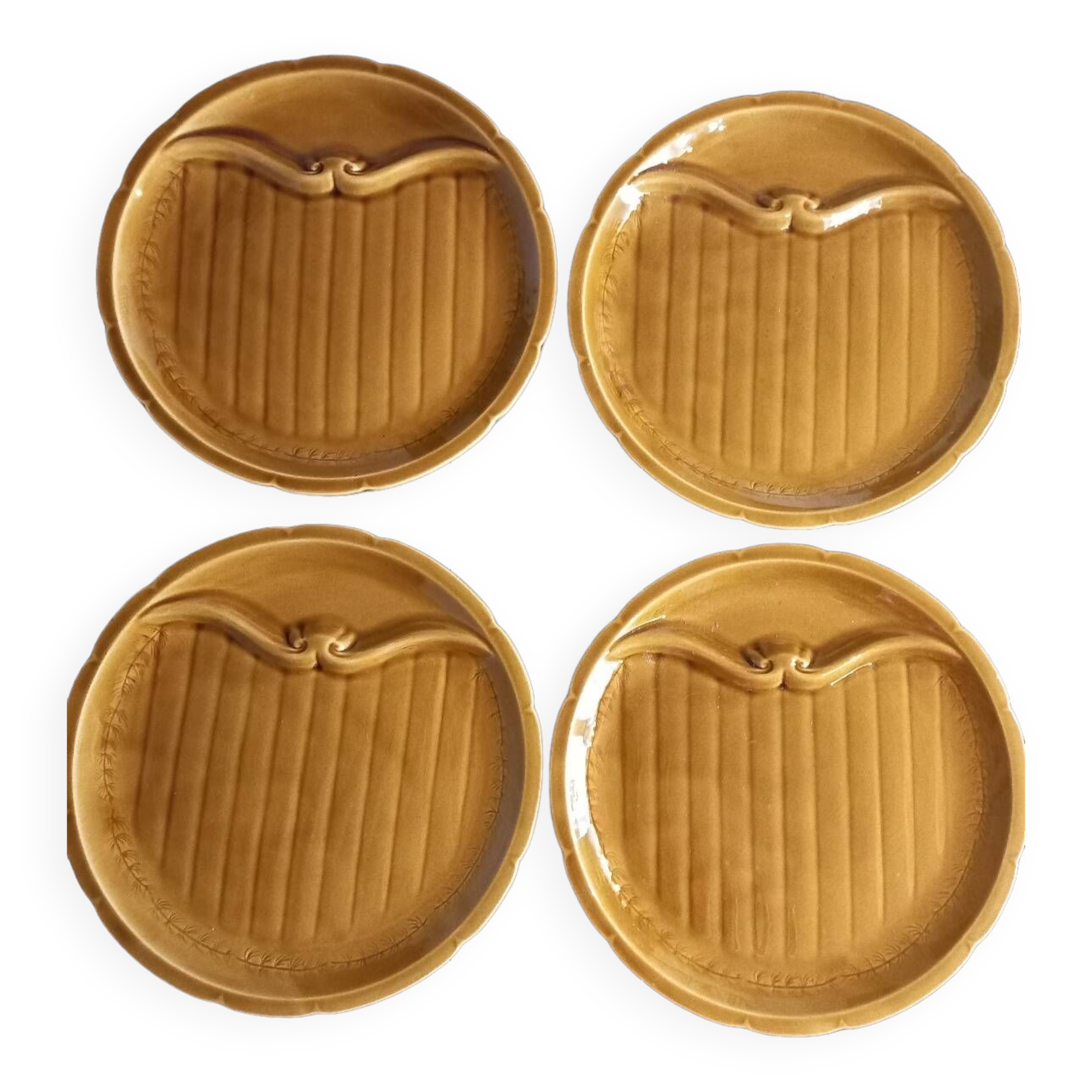 4 Gien asparagus plates