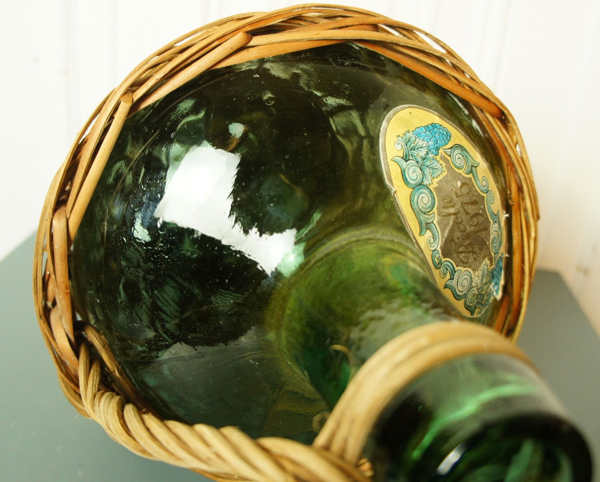 Demijohn faceted glass & rattan 1976