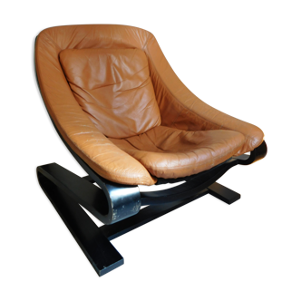 Chair Scandinavian tawny leather and curved wood