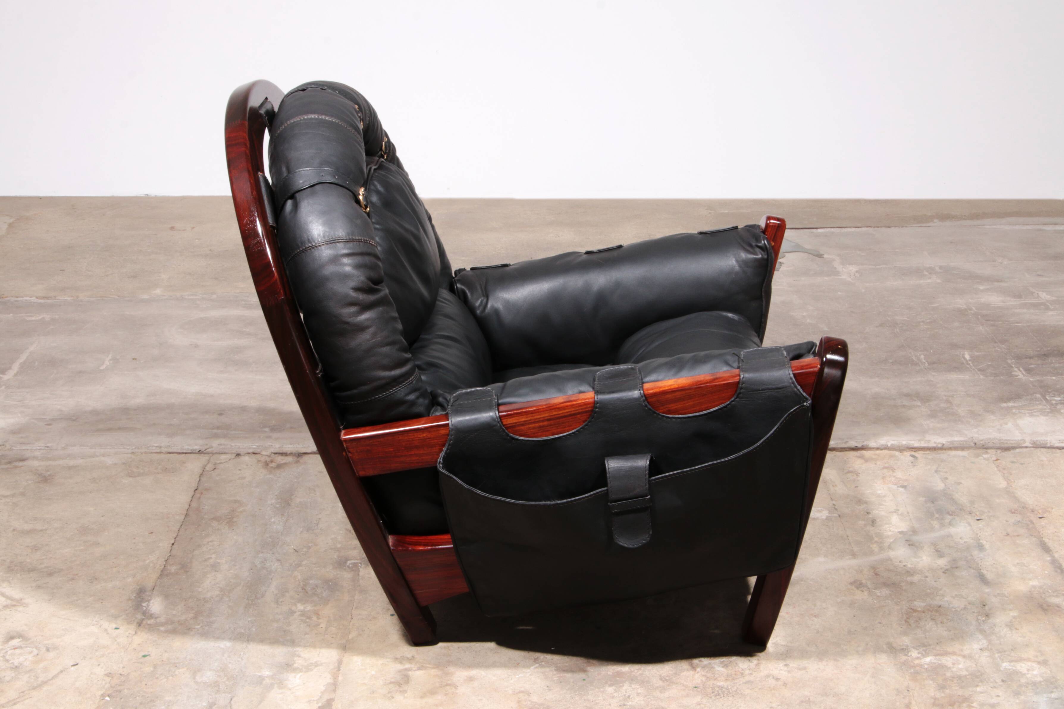 Luciano Frigerio "Rancero" Leather Lounge Chair - 1970s Italian Design
