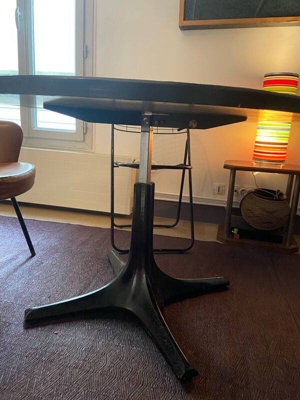 Table de Salle à Manger Vintage de Ilse Möbel, 1960s  Ronde et noire d