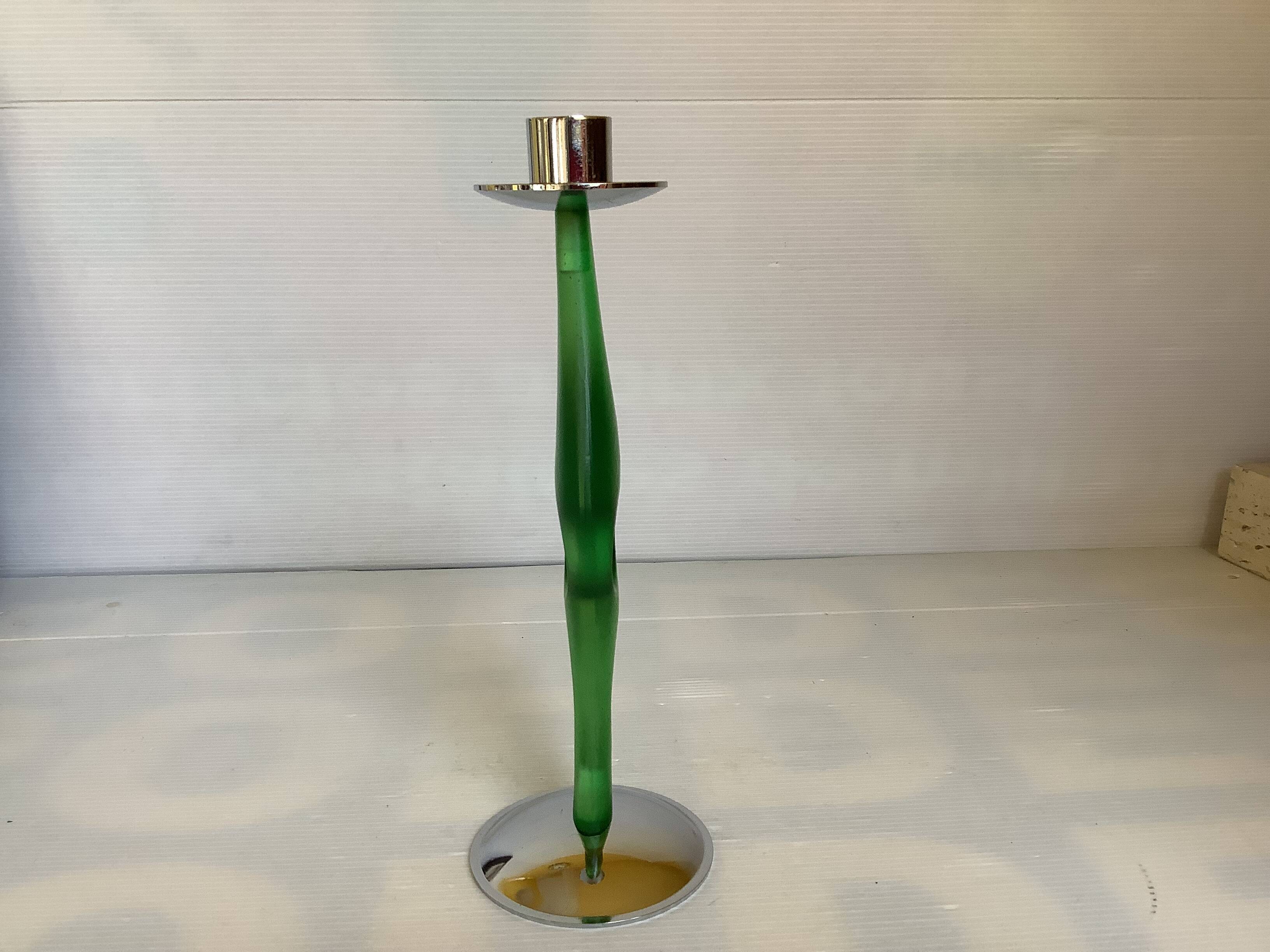 Green free-form candle holder