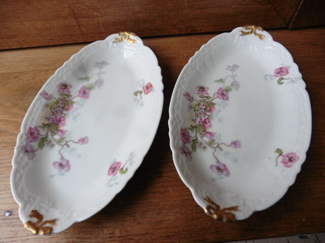 2 porcelain raviers signed Limoges SS France decoration anemones and daisies