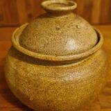 Stoneware sugar bowl with lid