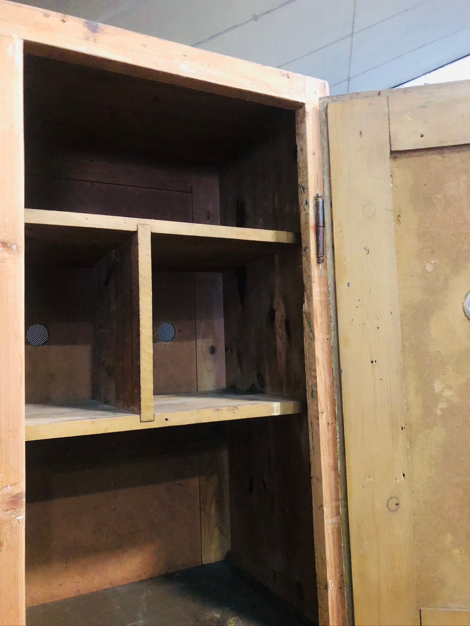 Ancient wood wardrobe, 2 doors