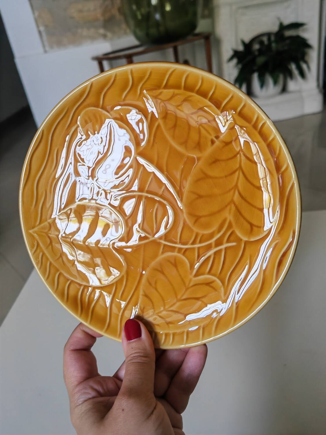7 Sarreguemines water lily plates