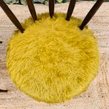 Paire de chaises moumoute jaune