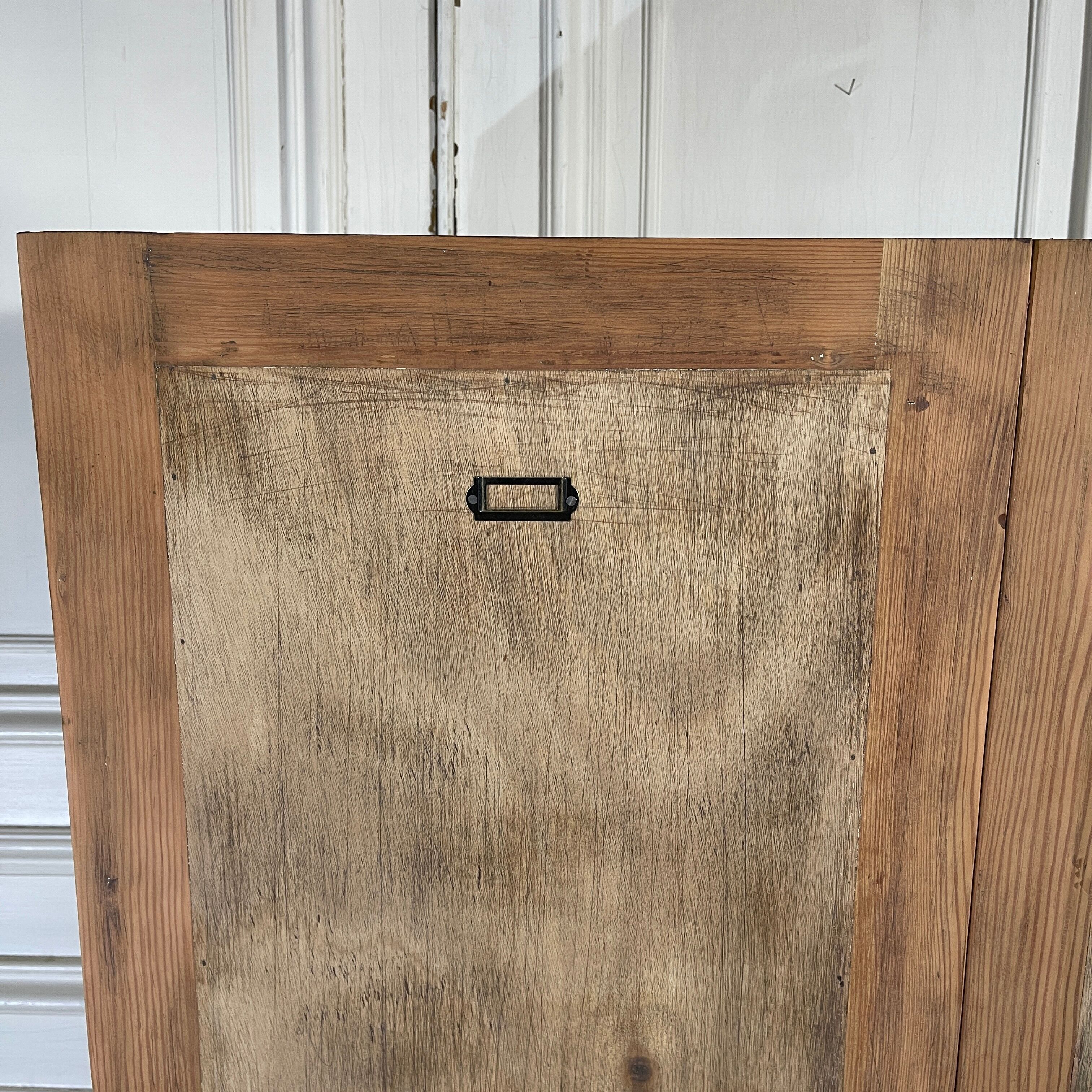 Wardrobe spirit wardrobe in raw wood