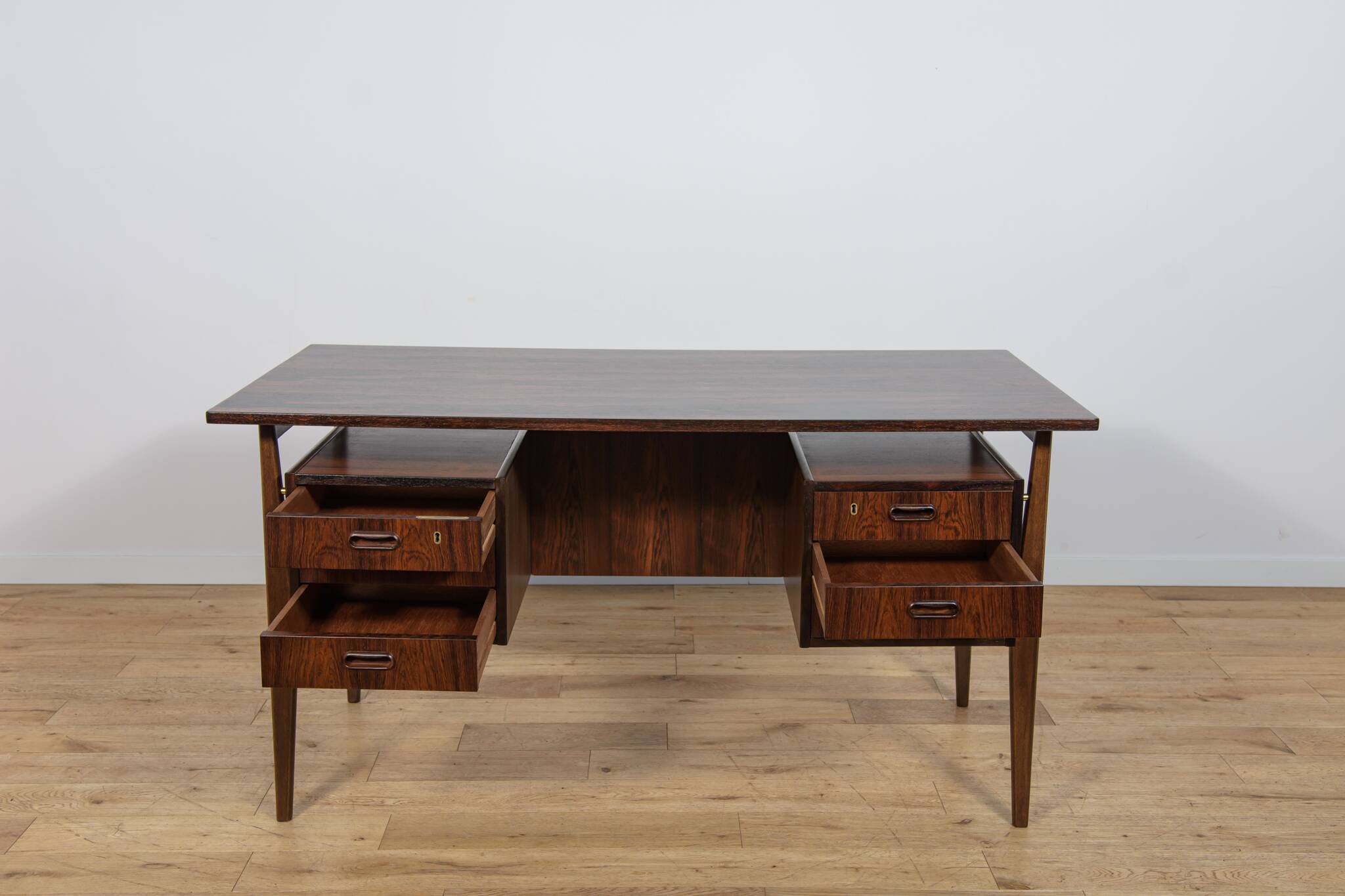 Mid-Century Rosewood Desk by Gunnar Nielsen Tibergaard for Tibergaard, Denmark, 1960s
