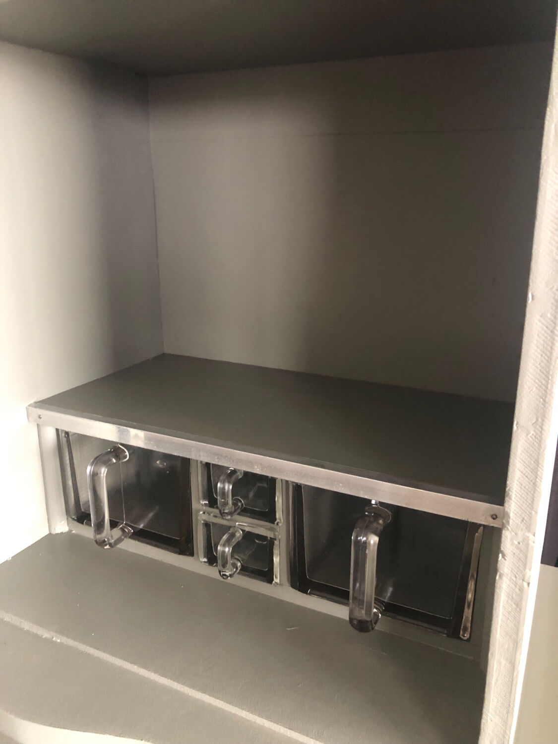 Buffet mado restyled