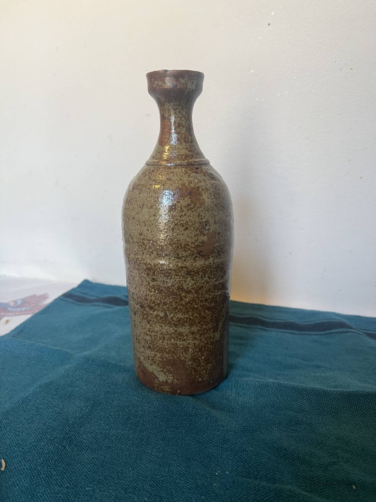 Fine vase in pyrite stone