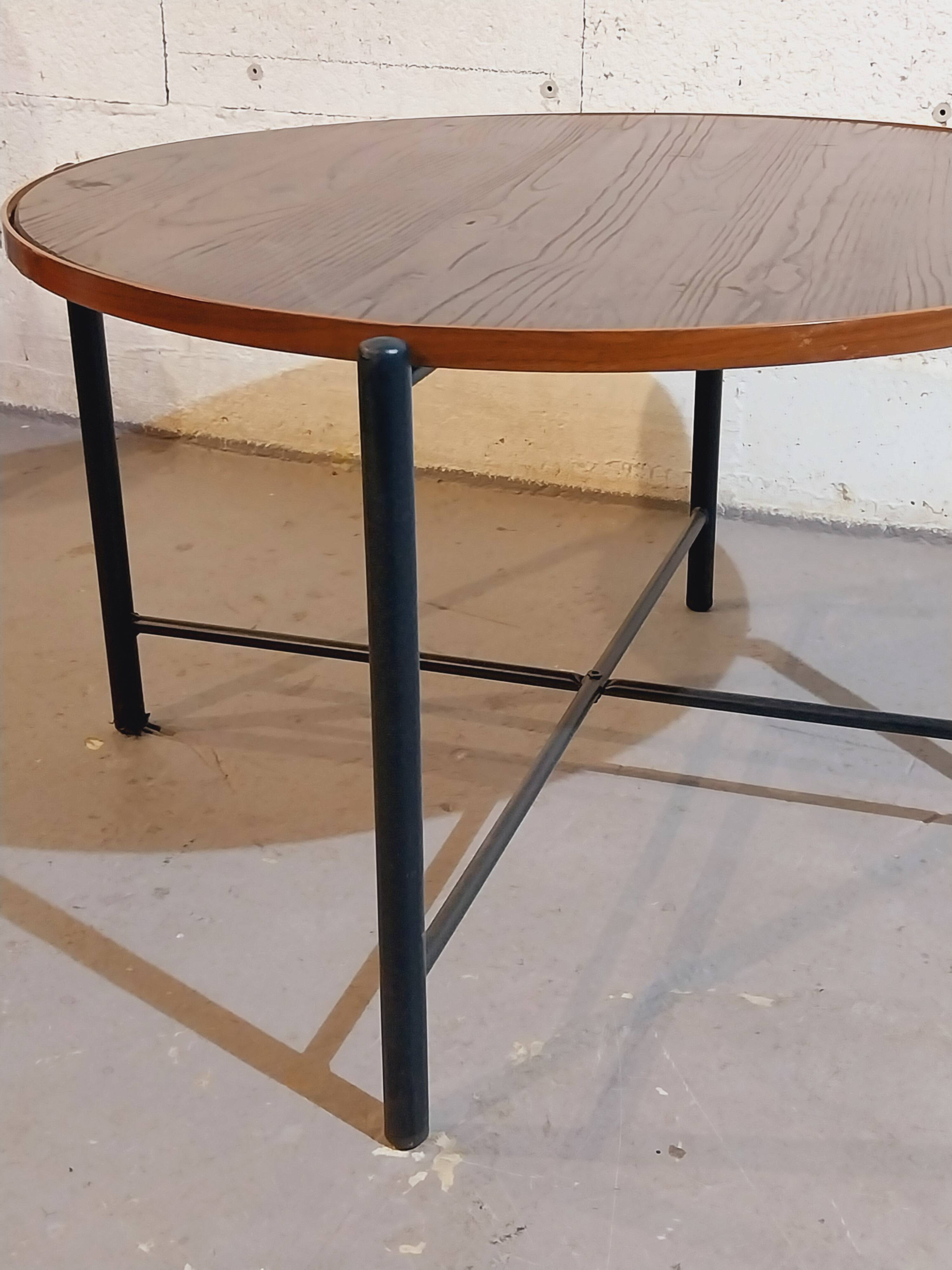 Round coffee table 1990