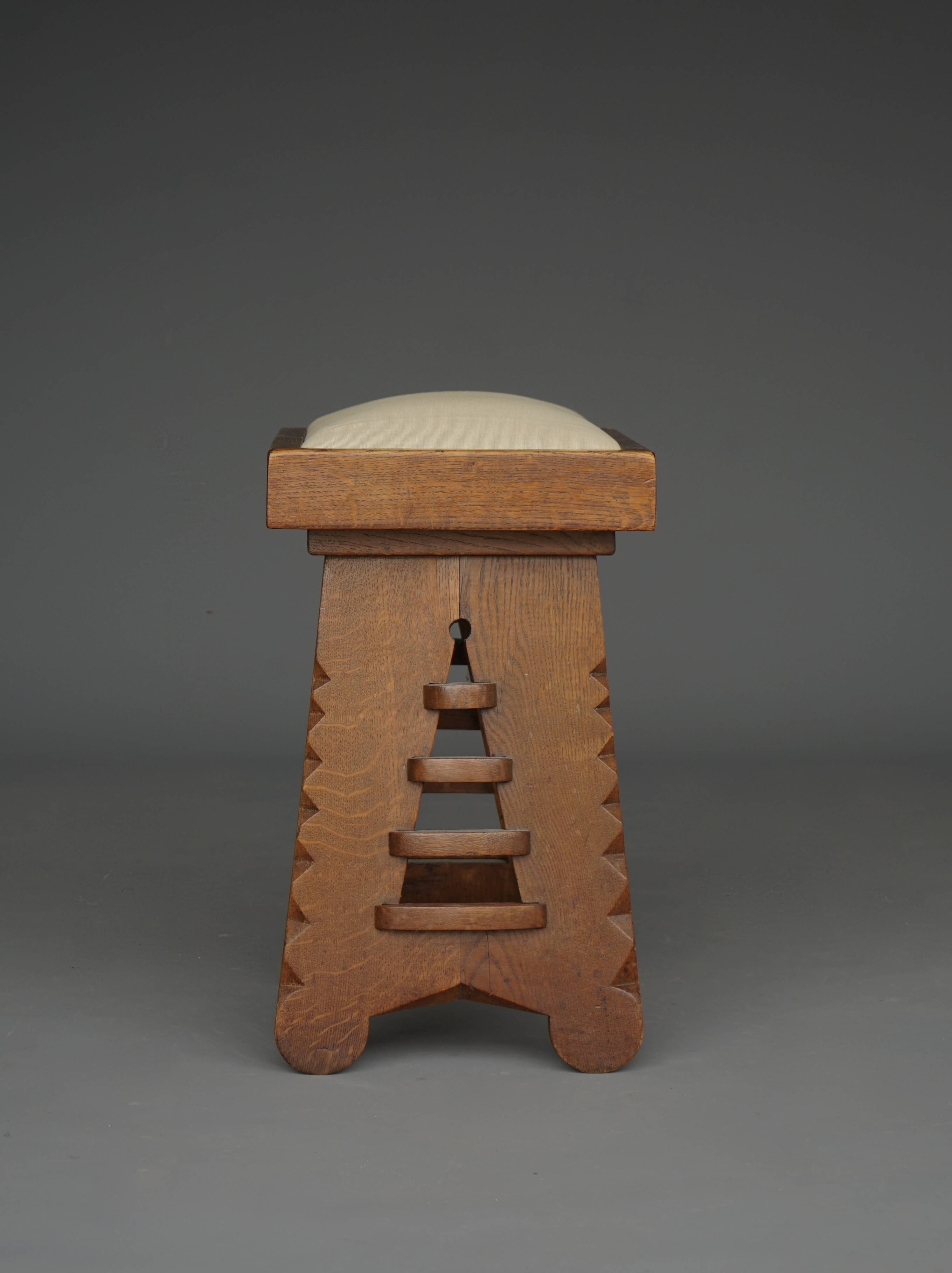 Oak Stool in the manner of architect CJ Blaauw, Amsterdam School /Art Deco