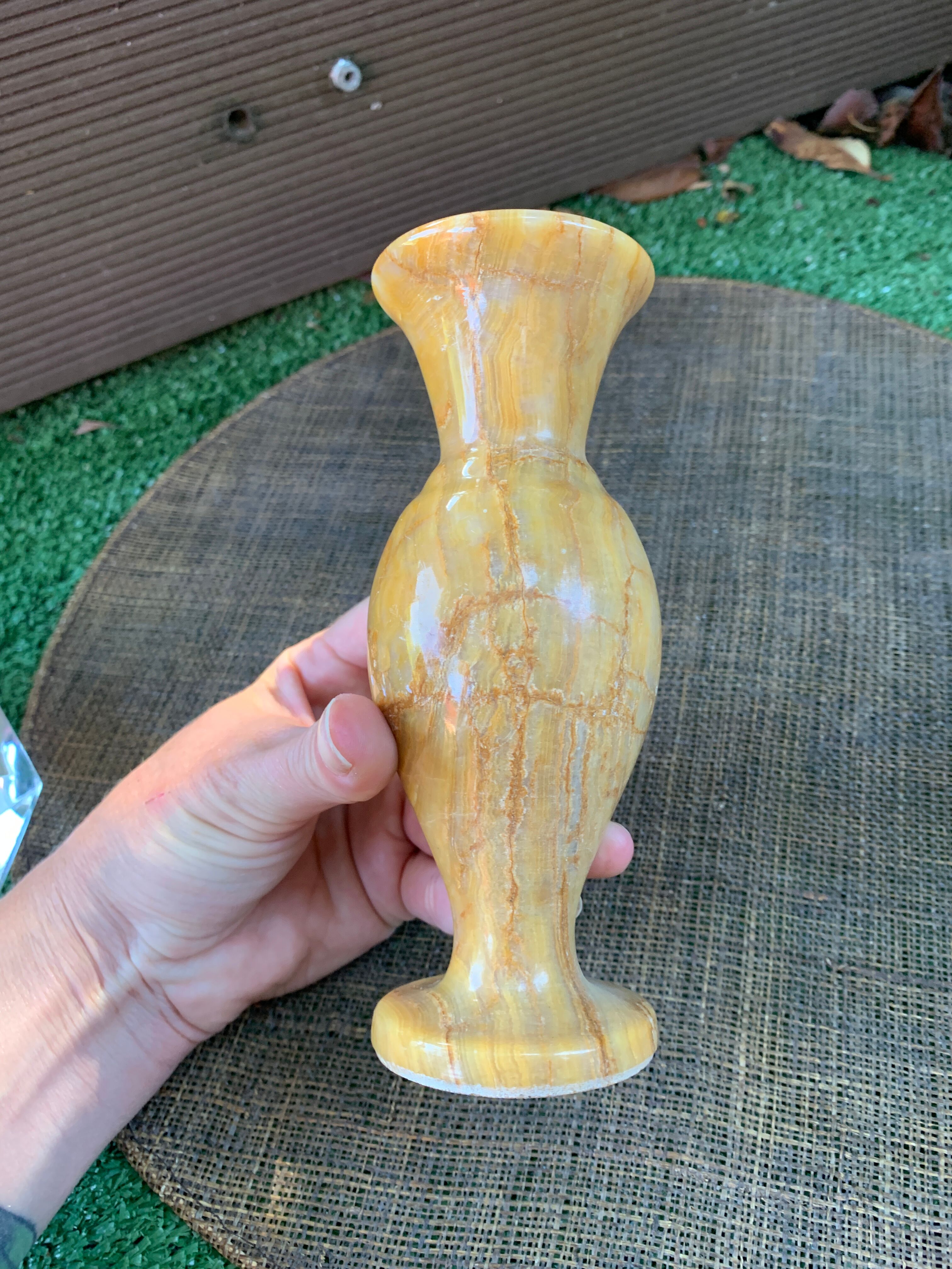 Vase soliflore vintage en marbre blanc