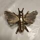 paperweight - decoration to place - bee insect in gold metal