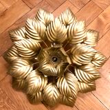 Flower/golden leaf ceiling