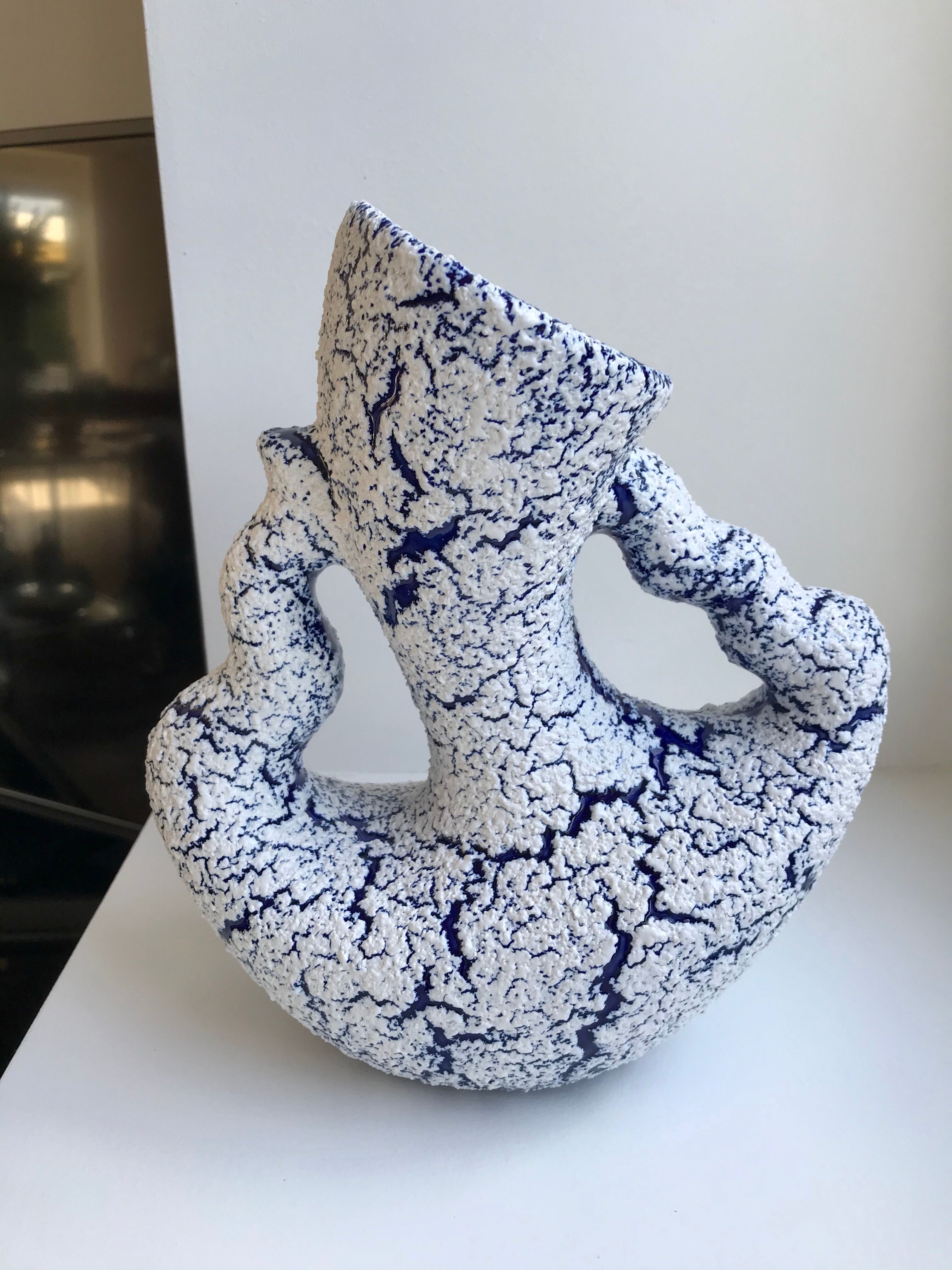 Vase design fat lava blue 70s