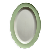 Oval serving dish in earthenware.