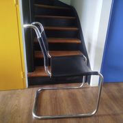 Cantilever chair / armchair Thonet in black leather and chrome metal – from