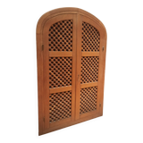 Double oriental door and its frame