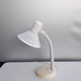 Lampe bureau vintage Massive en tôle perforée laquée blanc 1980