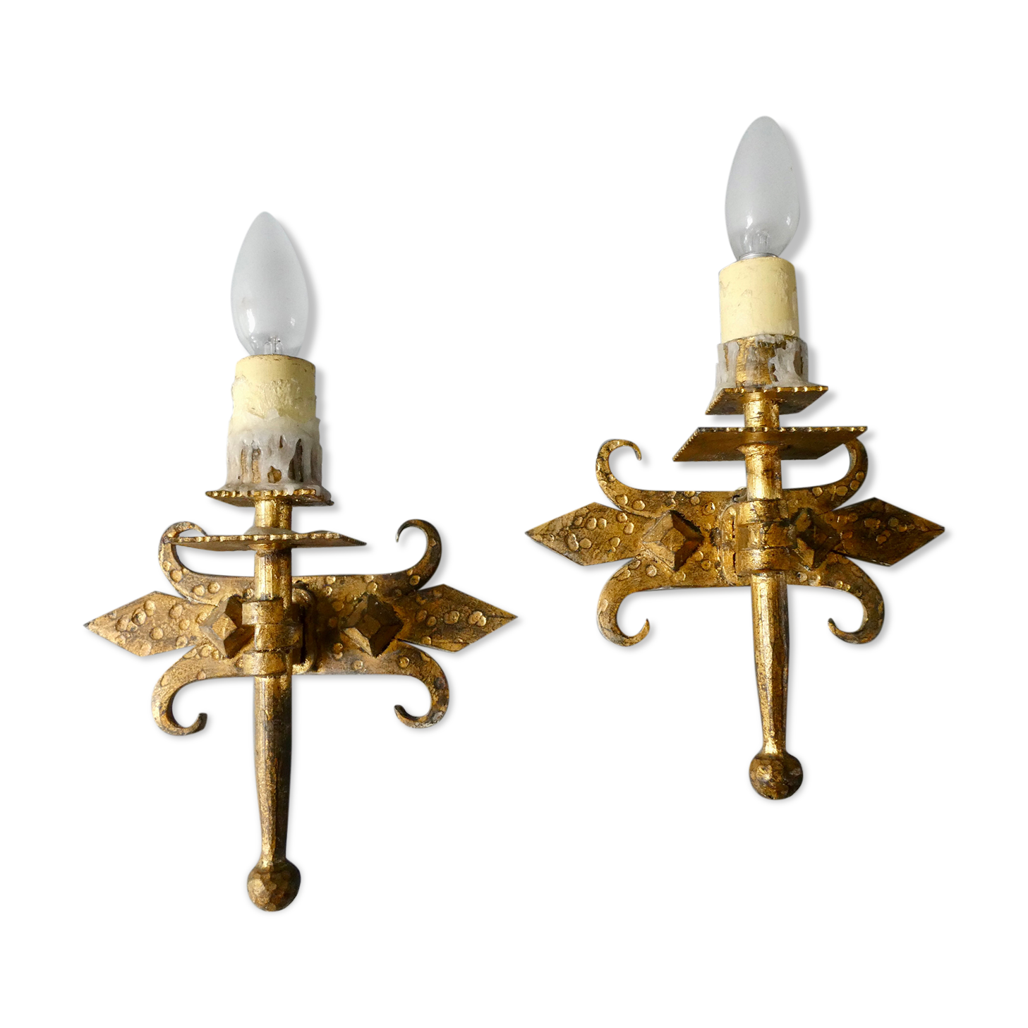 Pair of gold metal wall lamps Ferro Arte, 60s-70s