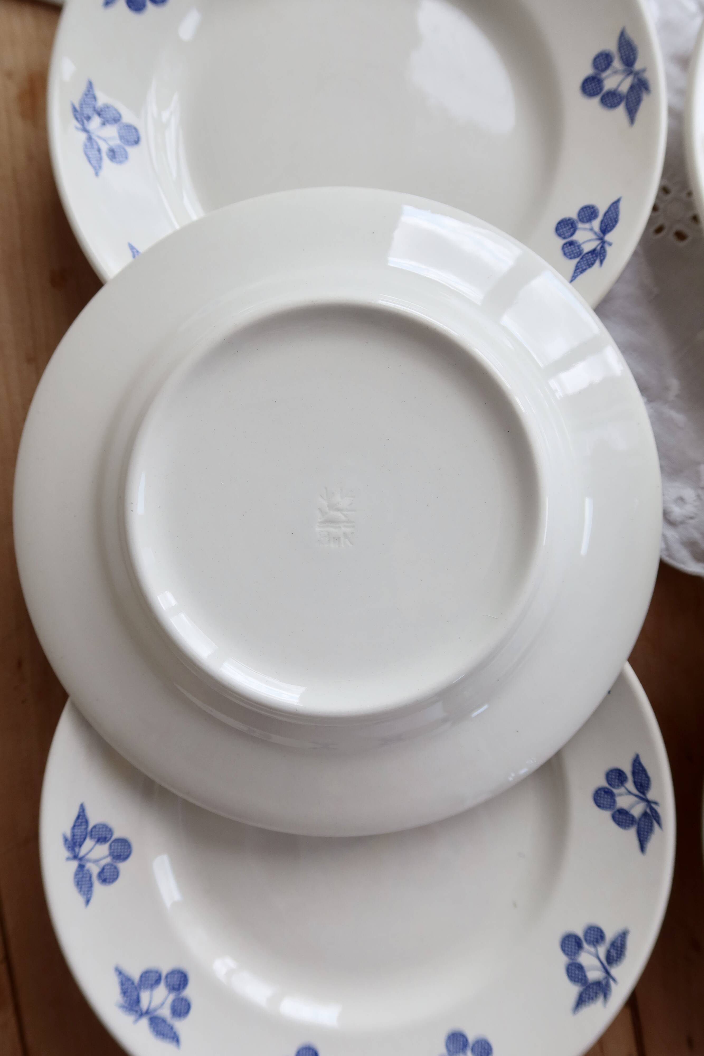 6 vintage white earthenware dessert plates - Blue cherry design
