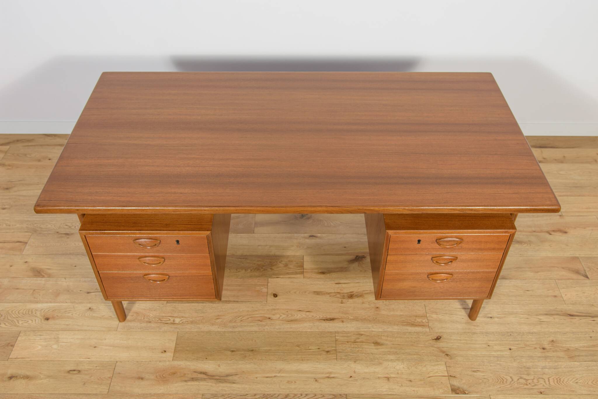 Mid-century freestanding teak desk by Kai Kristiansen for Feldballes Møbelfabrik, 1960s