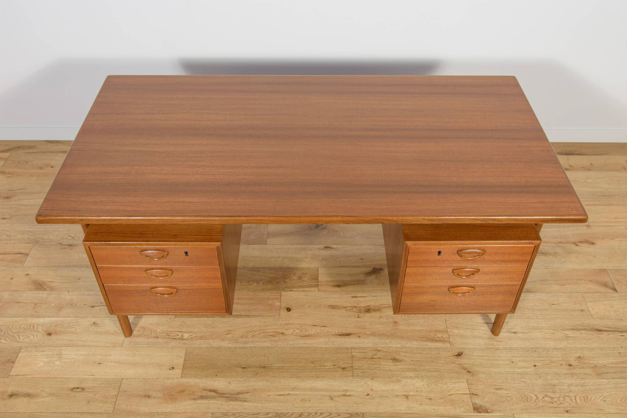 Mid-century freestanding teak desk by Kai Kristiansen for Feldballes Møbelfabrik, 1960s