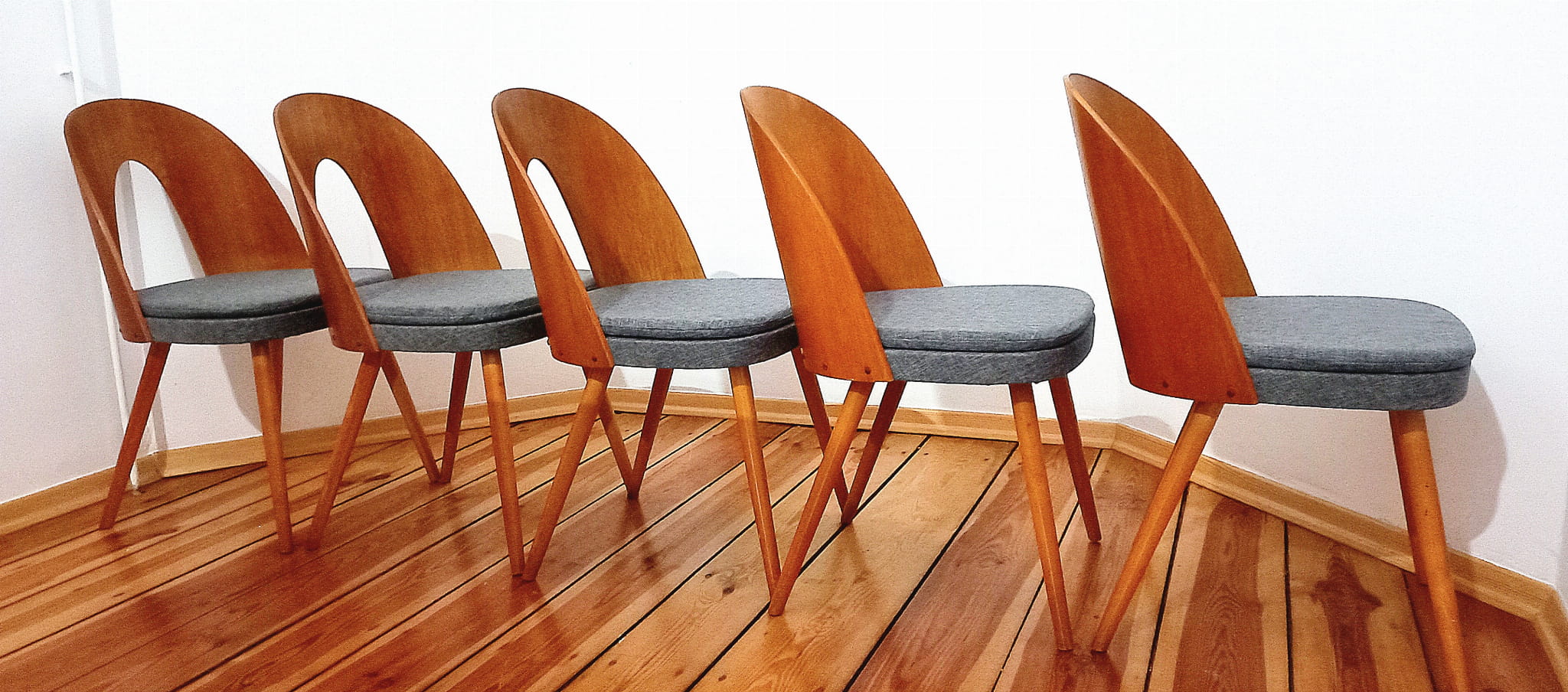 Set of five chairs, design. A. Suman, Tatra Nabytok, Czechoslovakia, 60s