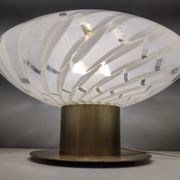 Lampe de table en verre de Murano blanc et laiton, Italie, années 1980