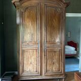 Armoire Louis XV en noyer 18eme