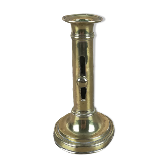 Brass pusher candle holder