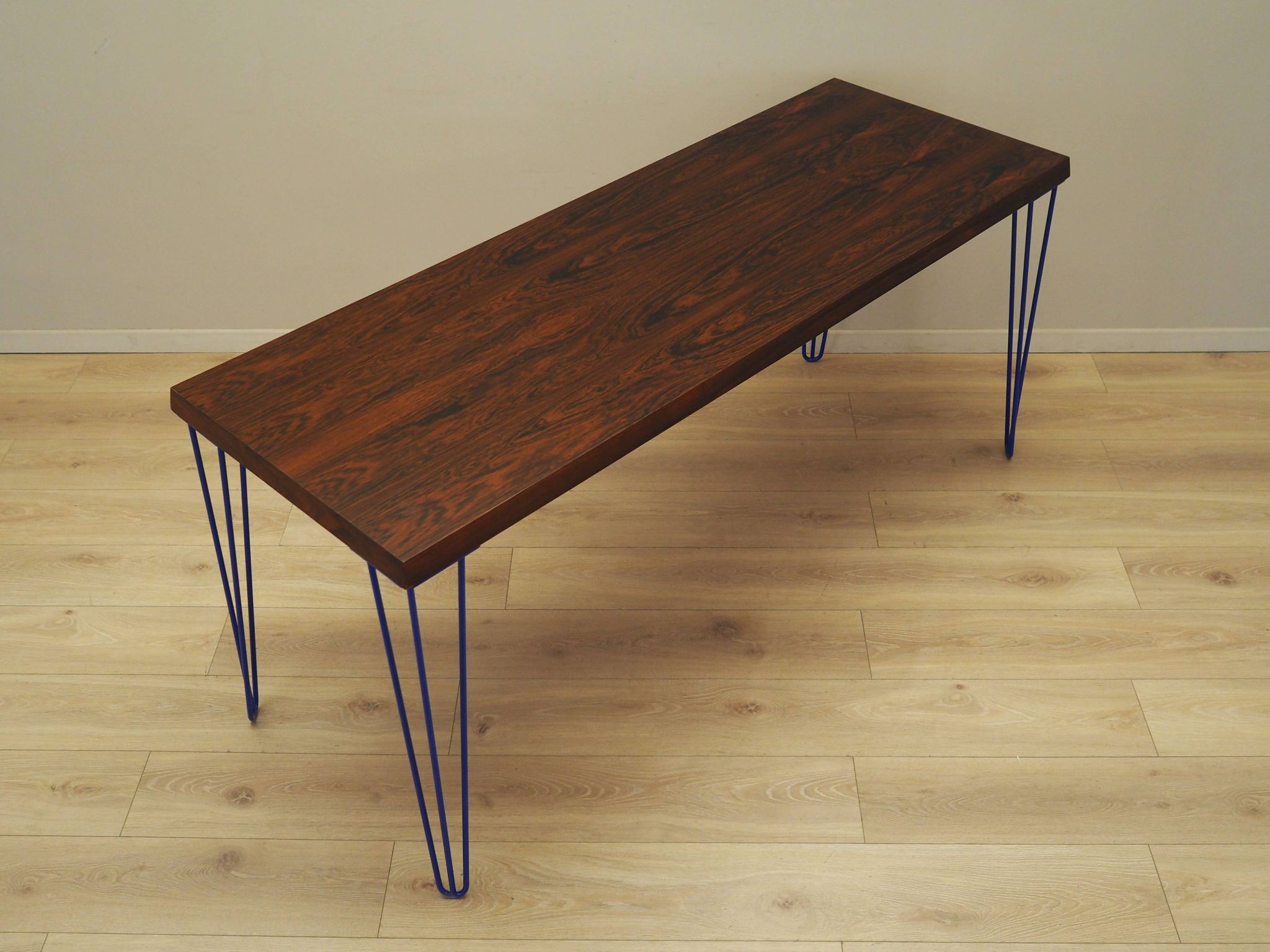 Bureau en palissandre, design danois, années 1970, production : Danemark