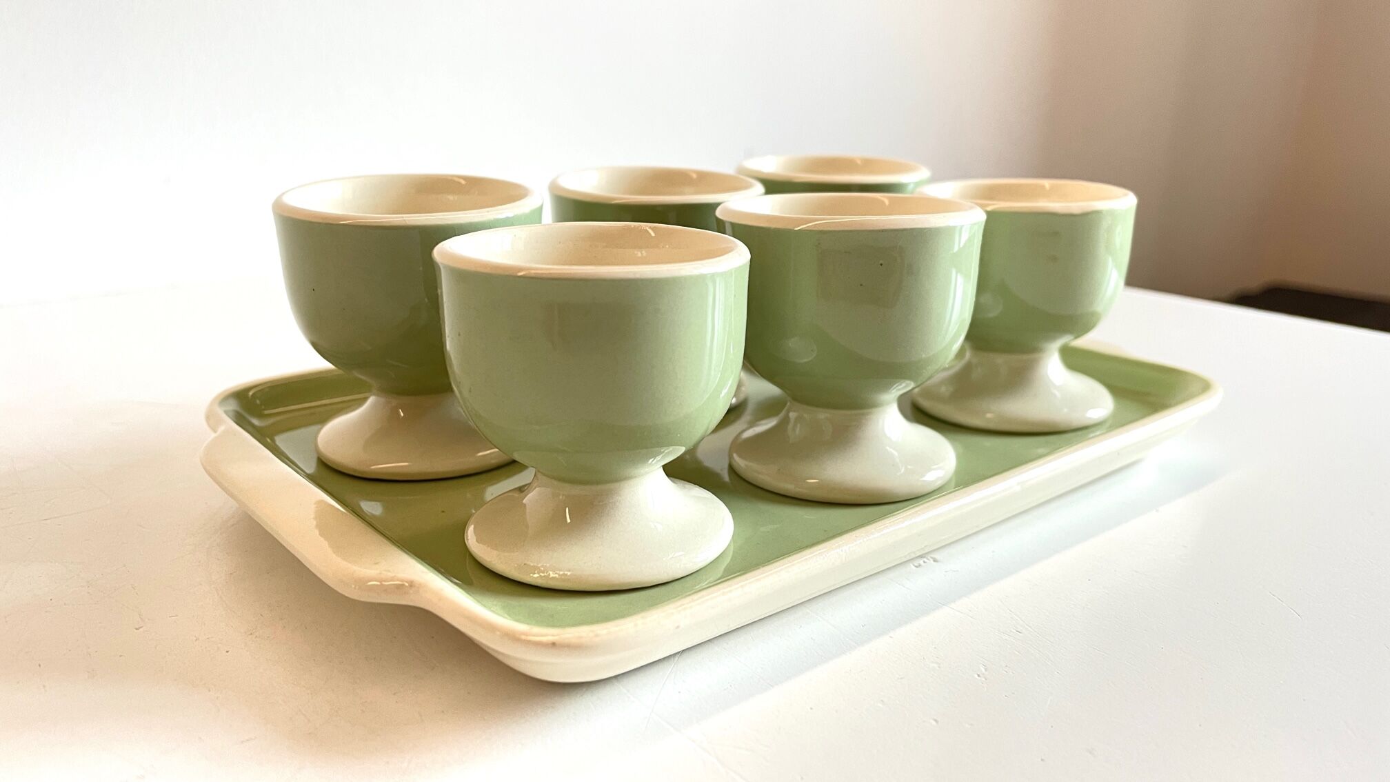6 coquetiers sur plateau céramique par villeroy & boch