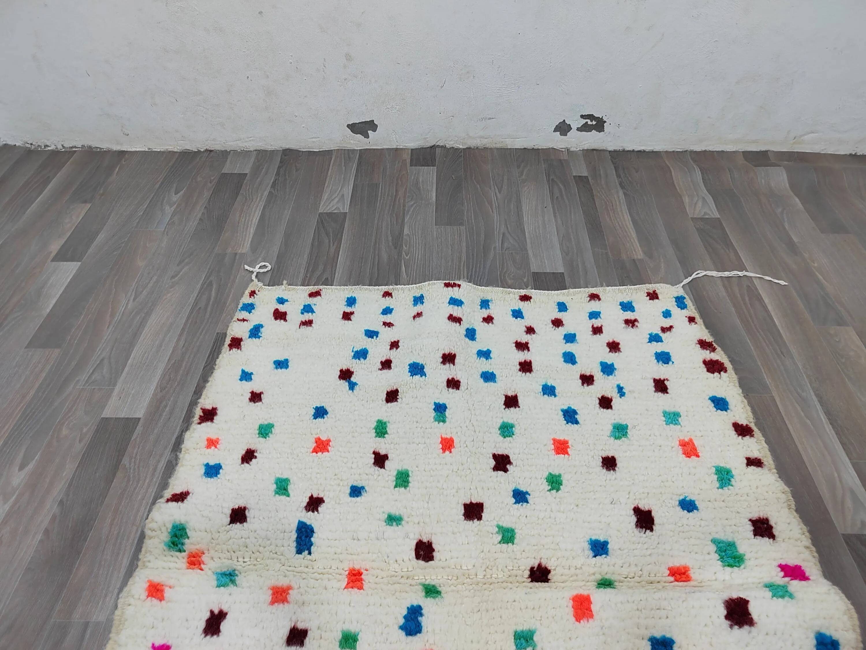Handmade Moroccan rug 3 x 2 m