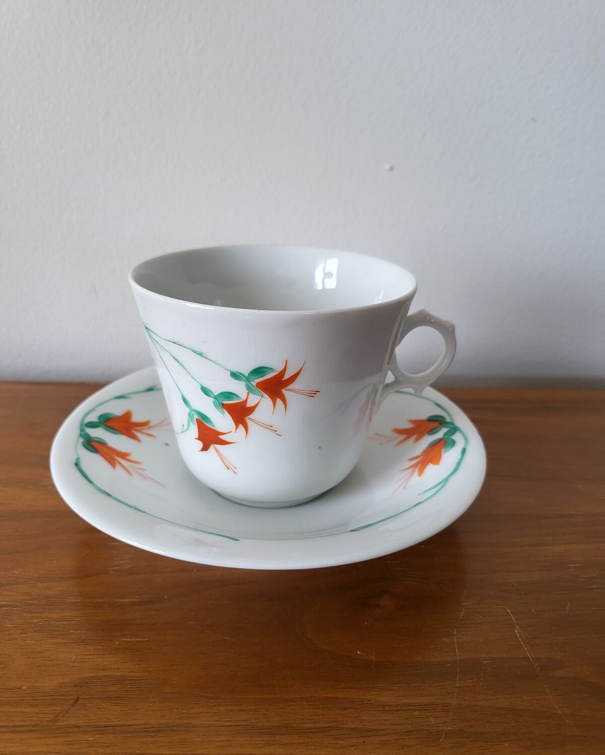 Breakfast Chocolate Cup in Parisian Porcelain