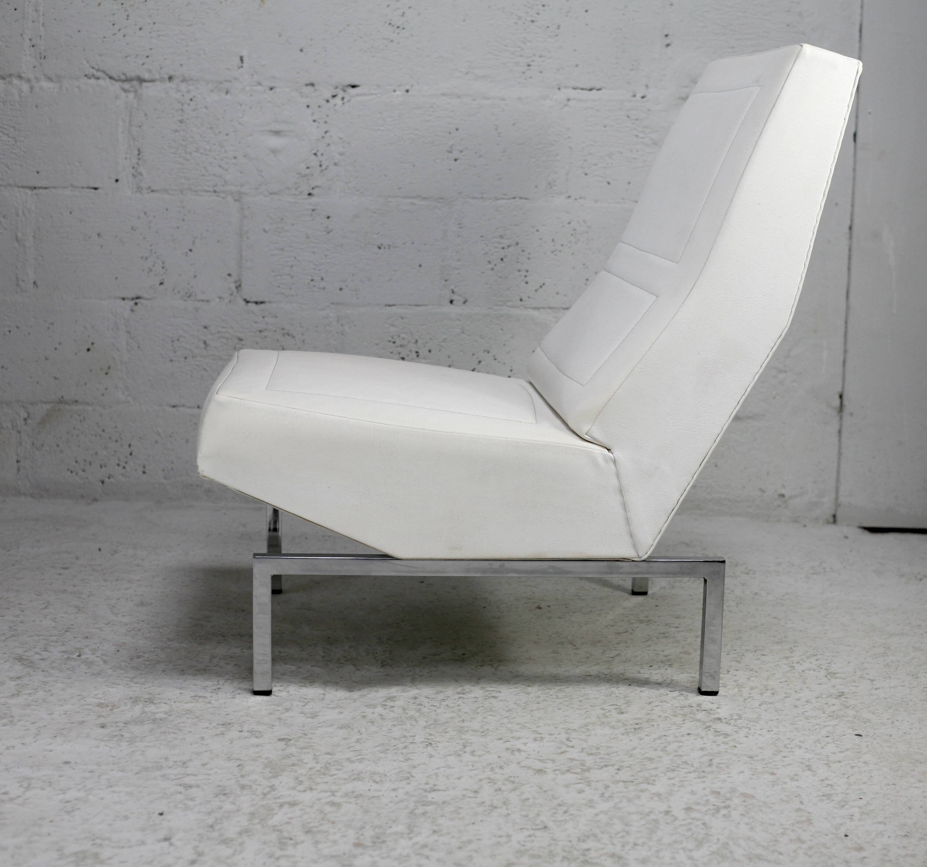 Pierre Paulin CM236 fireside chair. Thonet. Circa 1960